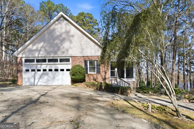 260 Brushy Creek Circle, Jackson, GA 30233