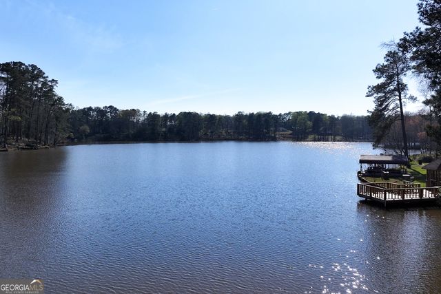 260 Brushy Creek Circle, Jackson, GA 30233