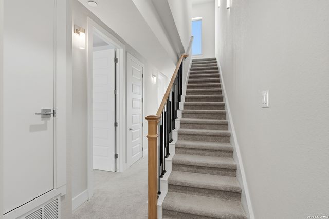 1817 N Saint Marys St Unit 301, San Antonio, TX 78212