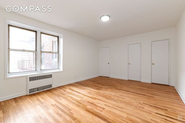 7910 34th Ave Apt 4U, New York City, NY 11372