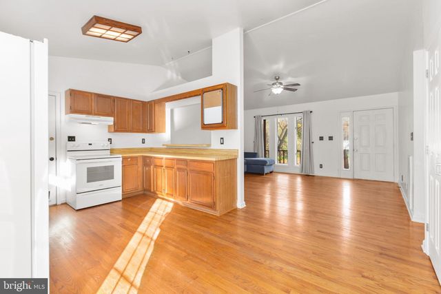 43 DALE DR, Colonial Beach, VA 22443