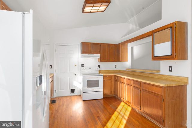 43 DALE DR, Colonial Beach, VA 22443