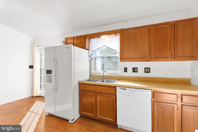 43 DALE DR, Colonial Beach, VA 22443