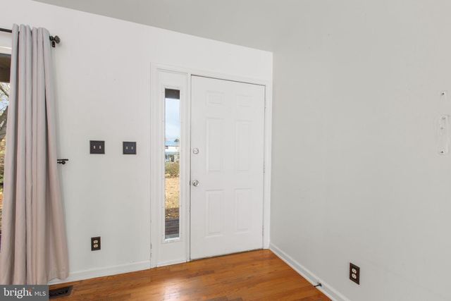 43 DALE DR, Colonial Beach, VA 22443