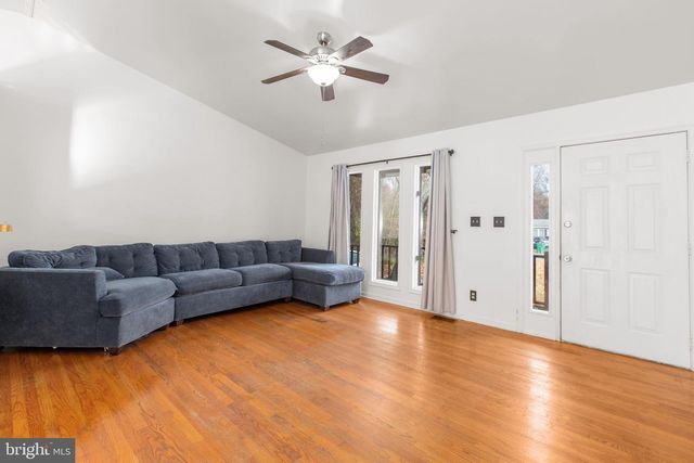 43 DALE DR, Colonial Beach, VA 22443