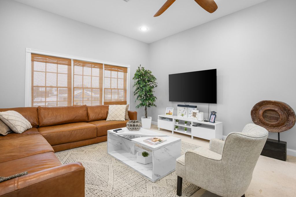 68 Center Street STE 13, Hyannis, MA 02601