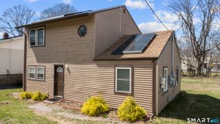 174 Weybosset Street, New Haven, CT 06511