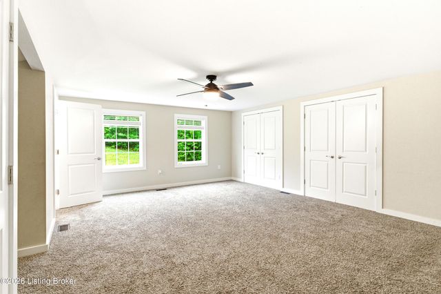 343 Pipeline Rd, Elizabethtown, KY 42701