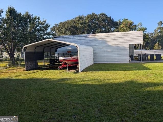 642 Crooked River Drive, Woodbine, GA 31569