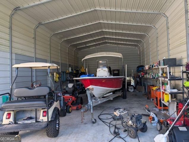 642 Crooked River Drive, Woodbine, GA 31569