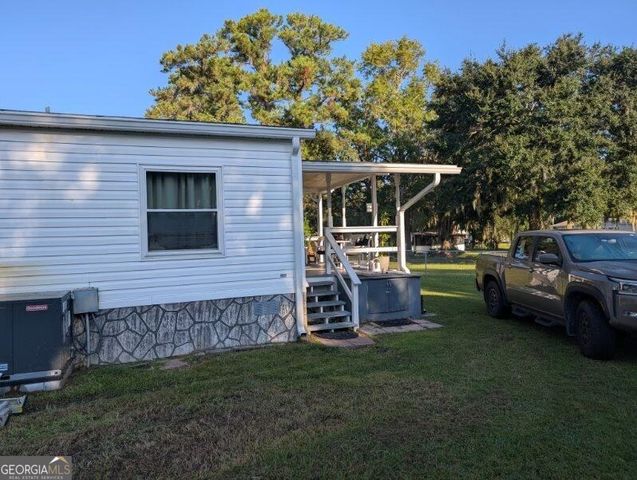 642 Crooked River Drive, Woodbine, GA 31569