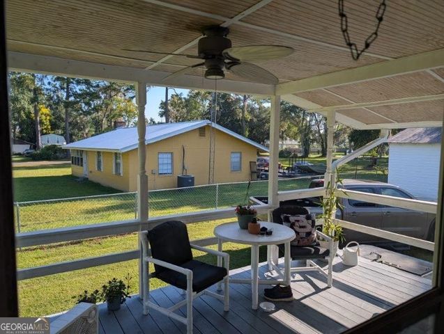 642 Crooked River Drive, Woodbine, GA 31569