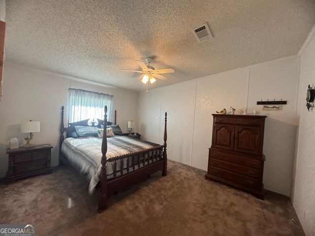 642 Crooked River Drive, Woodbine, GA 31569