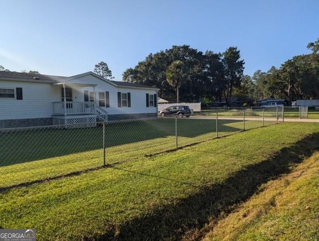 642 Crooked River Drive, Woodbine, GA 31569