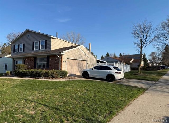 41757 Cherry Hill Road, Novi, MI 48375