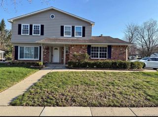 41757 Cherry Hill Road, Novi, MI 48375