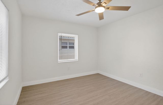 2515 Roosevelt Street, Hollywood, FL 33020