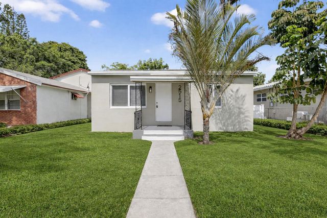 2515 Roosevelt Street, Hollywood, FL 33020