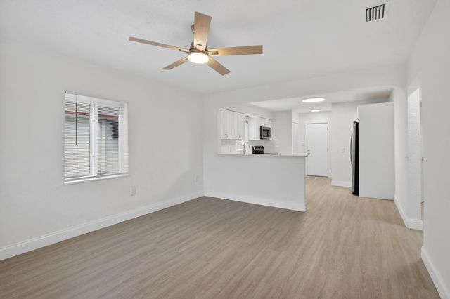 2515 Roosevelt Street, Hollywood, FL 33020