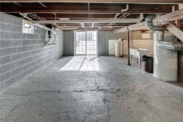 756 State Route 303, Streetsboro, OH 44241