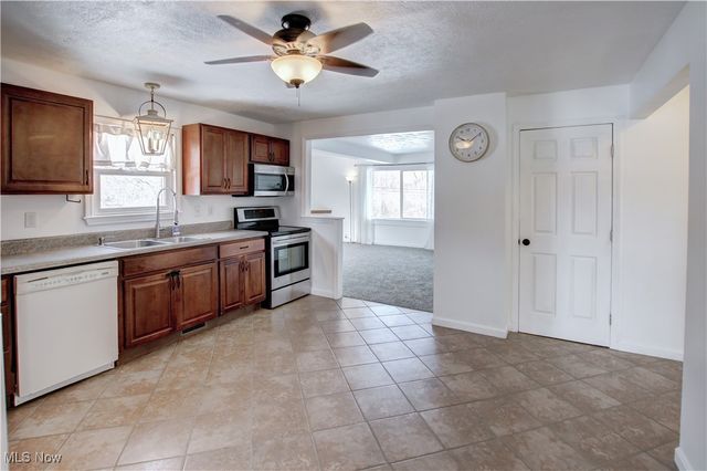 756 State Route 303, Streetsboro, OH 44241