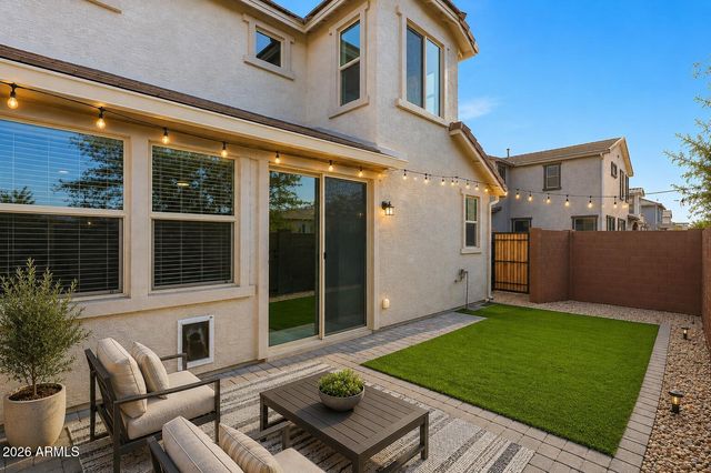 14084 W BRONCO Trail, Surprise, AZ 85387