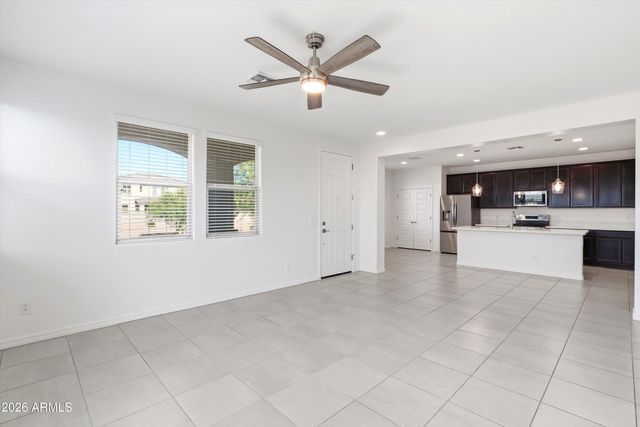 14084 W BRONCO Trail, Surprise, AZ 85387