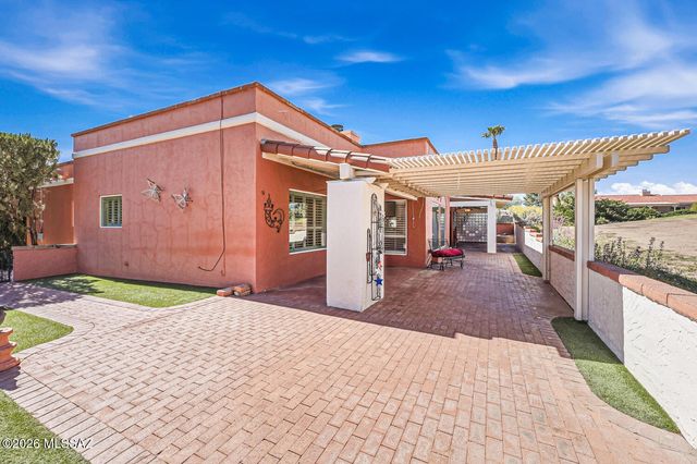 1121 N Abrego Drive, Green Valley, AZ 85614