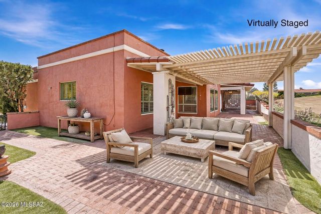 1121 N Abrego Drive, Green Valley, AZ 85614