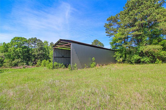 5855 Us Highway 190 W, Livingston, TX 77351