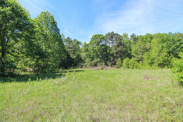 5855 Us Highway 190 W, Livingston, TX 77351