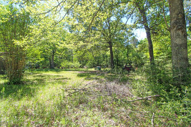5855 Us Highway 190 W, Livingston, TX 77351
