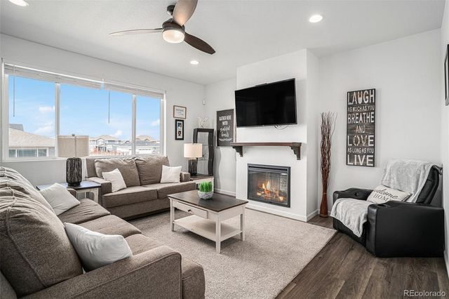 1830 Thrive Drive, Windsor, CO 80550