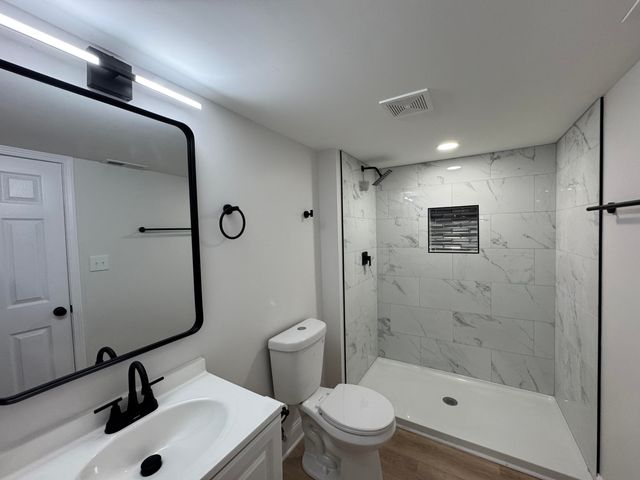 1427 Austin Avenue, Schererville, IN 46375