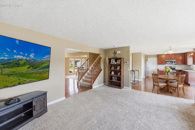 1233 Summerlake Drive, Alexandria, KY 41001