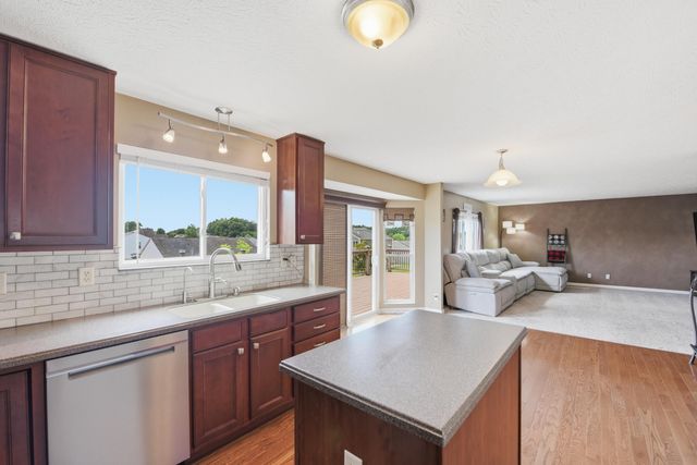 1233 Summerlake Drive, Alexandria, KY 41001