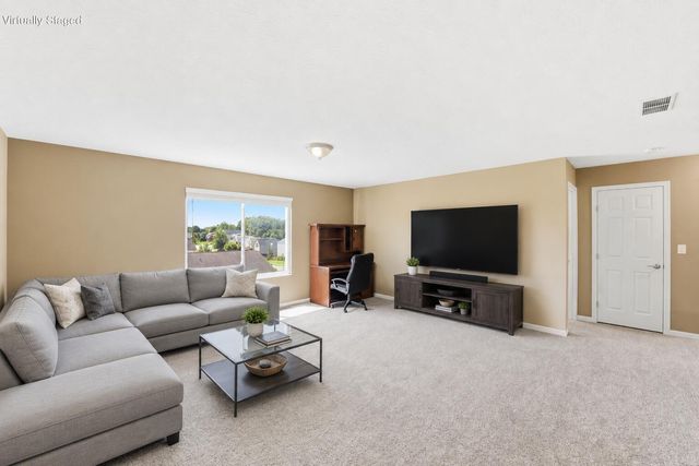 1233 Summerlake Drive, Alexandria, KY 41001