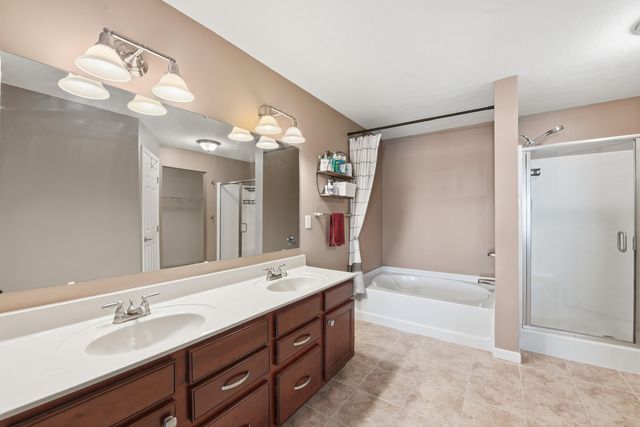 1233 Summerlake Drive, Alexandria, KY 41001