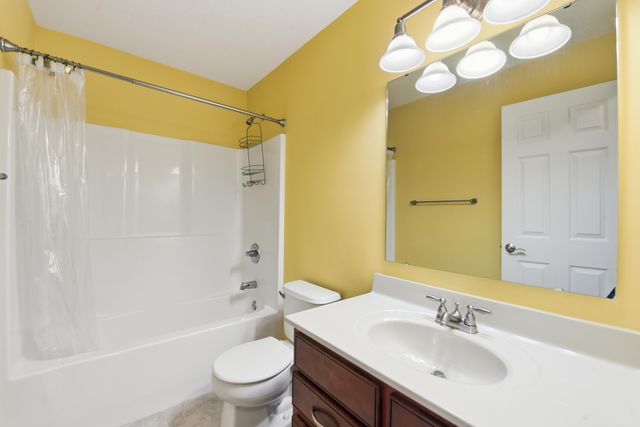 1233 Summerlake Drive, Alexandria, KY 41001