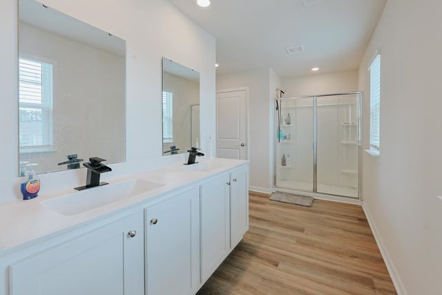 522 Royal Arch Dr., Conway, SC 29526