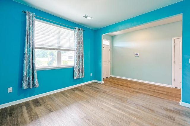 522 Royal Arch Dr., Conway, SC 29526