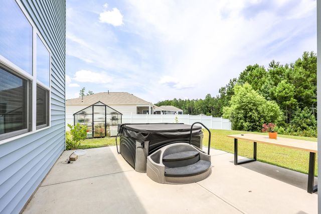 522 Royal Arch Dr., Conway, SC 29526