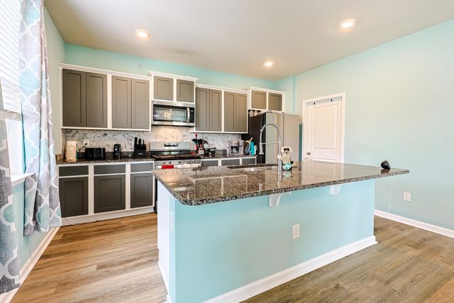 522 Royal Arch Dr., Conway, SC 29526