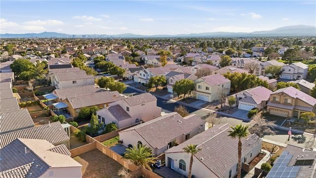 7674 Rainbow Cove Drive, Las Vegas, NV 89131