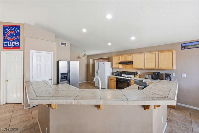 7674 Rainbow Cove Drive, Las Vegas, NV 89131