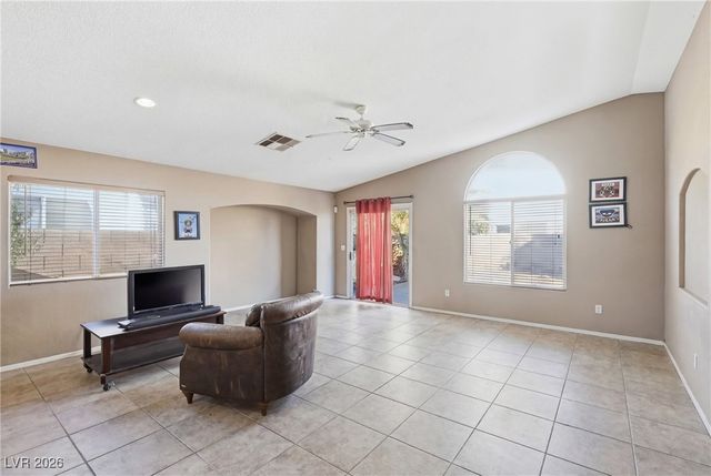 7674 Rainbow Cove Drive, Las Vegas, NV 89131