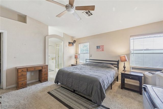 7674 Rainbow Cove Drive, Las Vegas, NV 89131