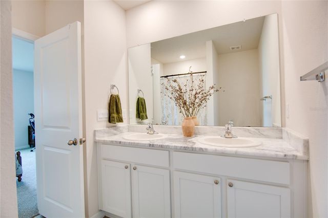 16929 YARD SPRING DRIVE, Bradenton, FL 34211