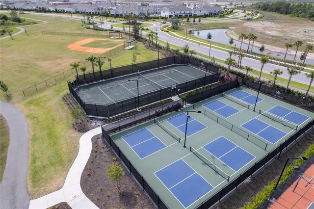 16929 YARD SPRING DRIVE, Bradenton, FL 34211