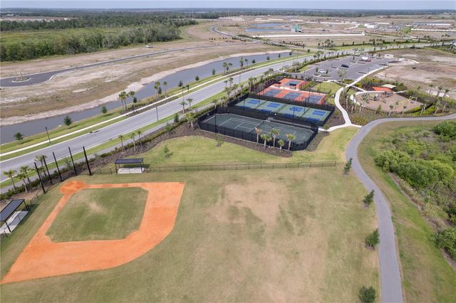 16929 YARD SPRING DRIVE, Bradenton, FL 34211
